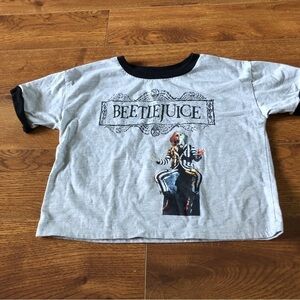 Beetlejuice gray short sleeve cropped graphic tee in size S (6/6x)